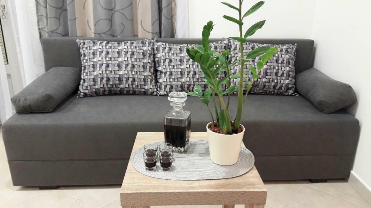 Apartment Smodlaka Dugopolje Exteriér fotografie